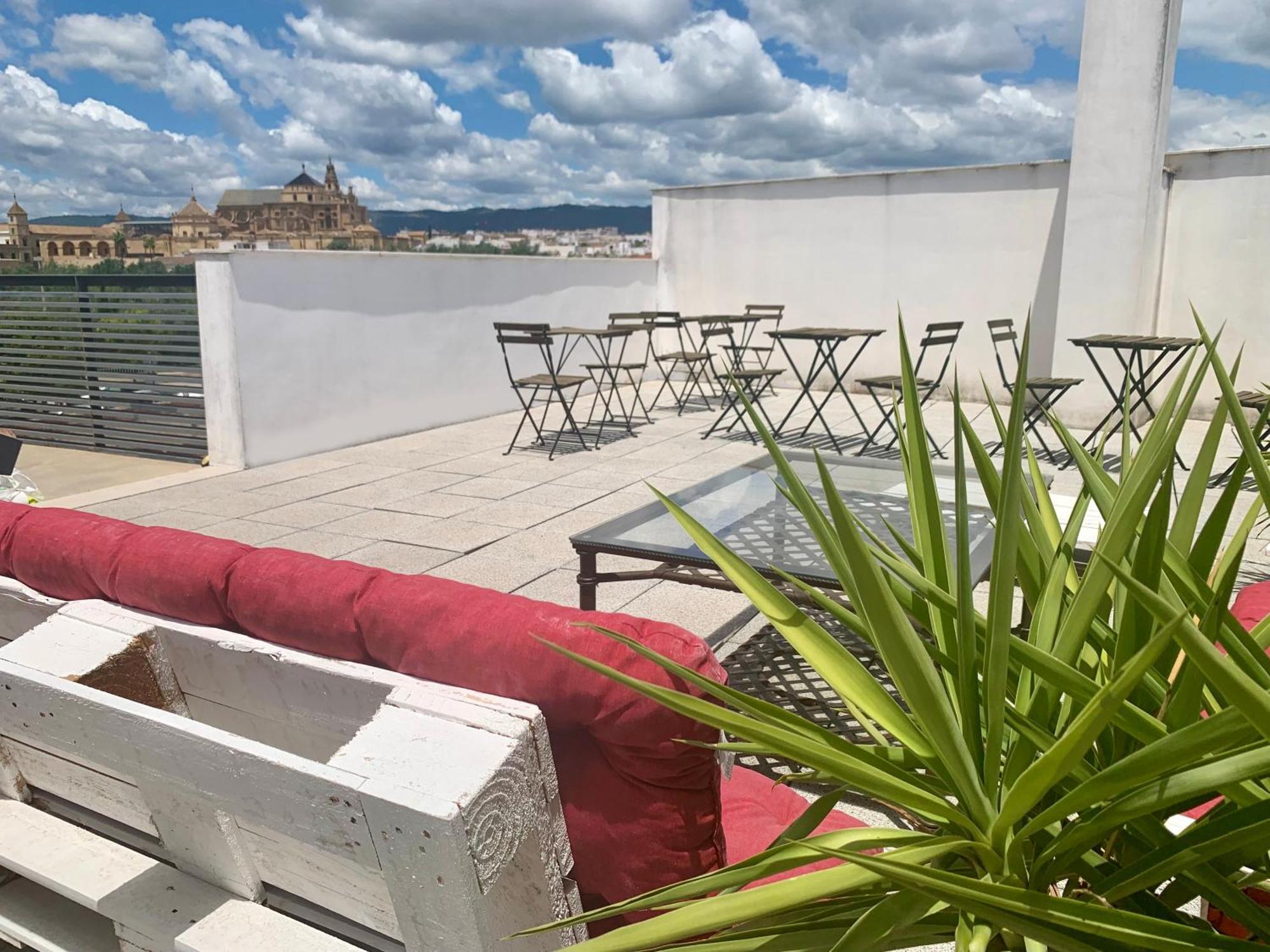 Apartamentos Turisticos Cordoba Califal ภายนอก รูปภาพ
