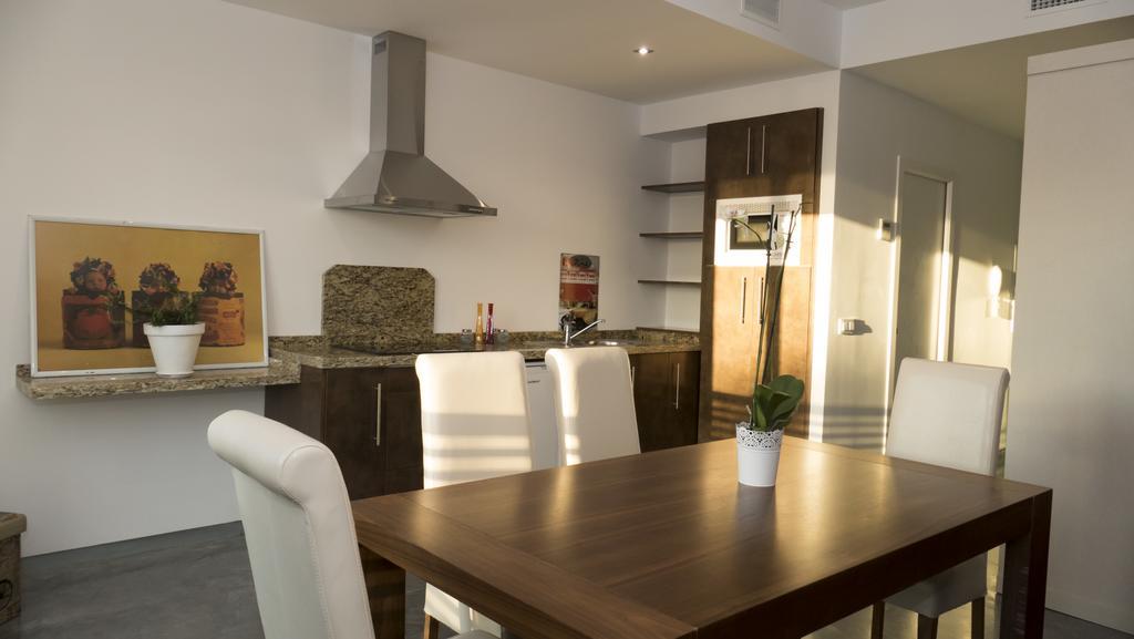 Apartamentos Turisticos Cordoba Califal ภายนอก รูปภาพ