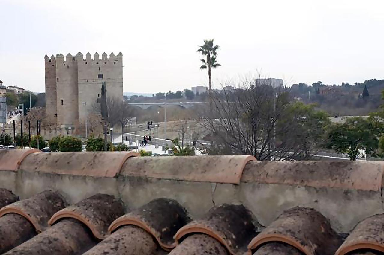 Apartamentos Turisticos Cordoba Califal ภายนอก รูปภาพ